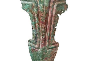 A rare Chinese bronze chamfron, 11th - 8th century B.C.