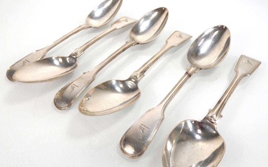 A set of six Victorian silver fiddle and thread pattern...