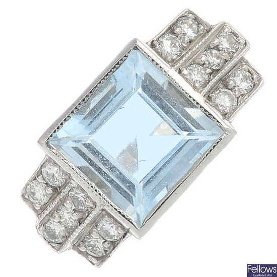 A square-shape aquamarine and brilliant-cut diamond ring.