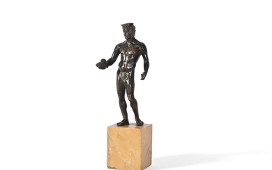AFTER THE ANTIQUE, A BRONZE FIGURE OF EITHER PERSEUS OR HERMES, 17/18TH CENTURY