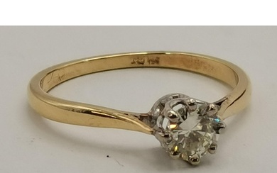 An 18 carat gold solitaire diamond ring, the brilliant cut s...