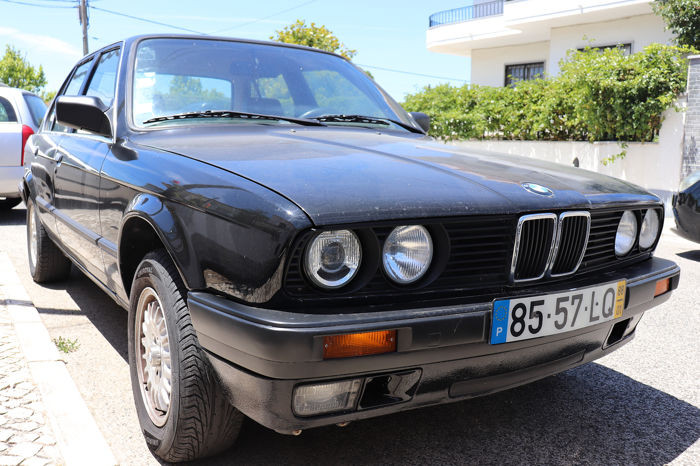 BMW - 318i (E30) - 1988