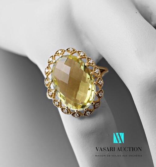 Bague en or jaune 750 millièmes sertie en... - Lot 91 - Vasari Auction
