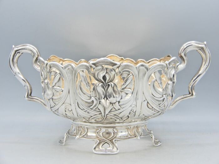 Bowl, Fine and large Art Nouveau bowl (1) - .800 silver - Franz Mosgau - Germany - Early 20th century
