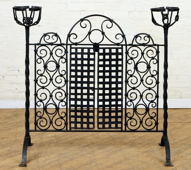 CONTINENTAL WROUGHT IRON FIRE SCREEN