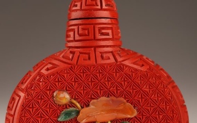 Chinese Hardstone and Cinnabar Snuff Bottle
