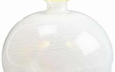 Eugenio Ferro 1929 - Murano glass filigrana vase signed