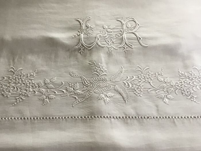 FRENCH VICTORIAN BEDLINEN - Cotton - Early 20th century