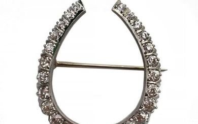 Fine Platinum Diamond Horseshoe Brooch c.1925