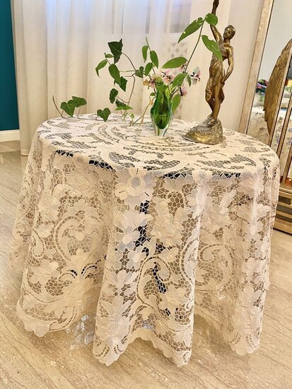 Hand embroidered Burano lace tablecloth - Burano