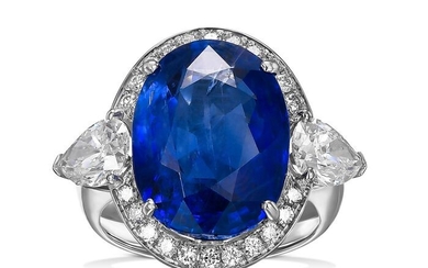 IMPORTANT 10.09CT No Heat Burma Sapphire And Pear Diamonds Ring - 18 kt. White gold - Ring - 10.09 ct Sapphire - Diamonds, Gubelin Certified With Importance Letter