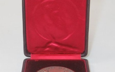 Importante médaille en argent, d'après Roty,... - Lot 391 - Enchères Maisons-Laffitte