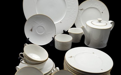 KPM, Berlin Imperial - Table service for 12 (40) - Gold Insects&Trim - Porcelain