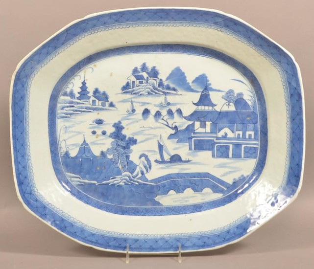 Large 19th Century Canton Oriental Porcelain Platter.