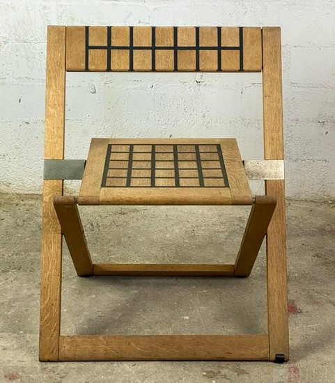 Modern Mid 20th Century Design Wood Folding Chair
