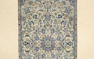 Nain with a lot of Silk Freshly cleaned - Carpet - 213 cm - 117 cm
