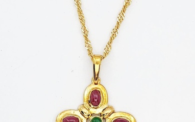 Pendant - Yellow gold Oval Ruby - Emerald