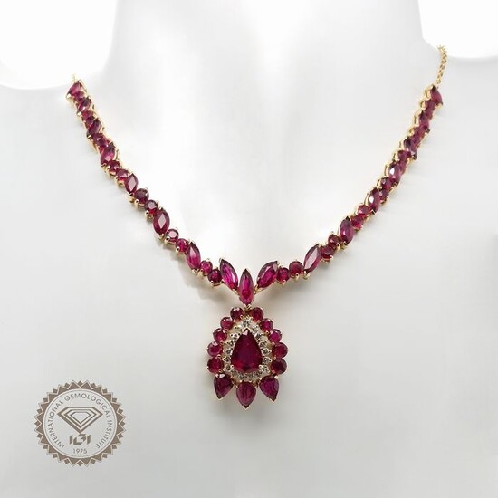 Rare -18.96ctw Burma / Thailand Not-Heated Rubies and Natural Diamonds - 18 kt. Gold - Necklace Rubies - ***NO RESERVE PRICE***