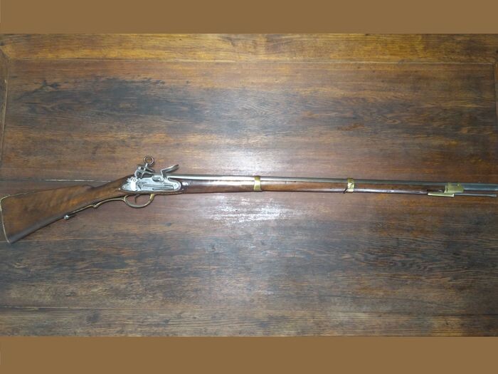 Spain - 18th century - Rare Fusil réglementaire d'infanterie espagnol - modèle 1789 - Flintlock - Rifle - 18 mm