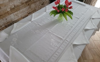 Spectacular !! pure linen tablecloth x 12 with hand embroidery - 270 x 175 cm - Linen