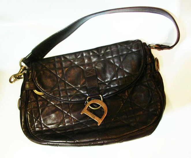 TIMELESS Christian Dior Brown Leather Bag