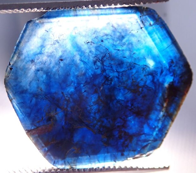 Very Rare Trapiche Blue Sapphire Crystal Untreated / Unheated 11.130ct - 20.86×21.6×1.82 mm - 2.226 g