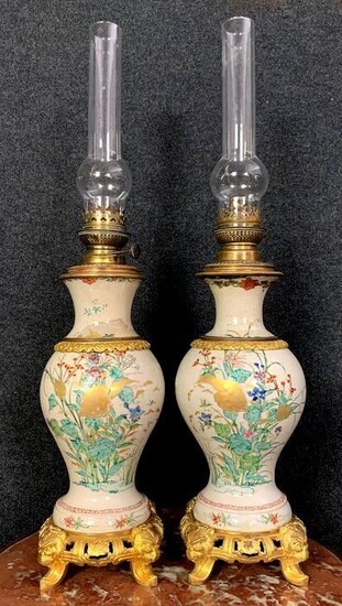Very large pair of oil lamps in porcelain and gilded bronze - Porcelain - 19th century