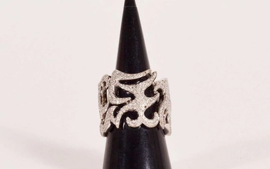 White gold ring set with diamonds for ladies
