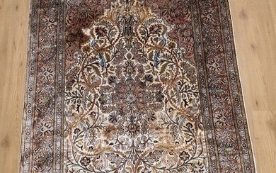 kashmir zijde - Carpet - 185 cm - 120 cm