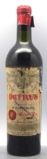 1 bouteille PETRUS, Pomerol 1945 (Millésime… Résultats Grands Vins & Spiritueux Lot n° 292