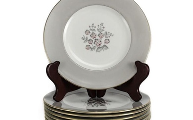 12pc Set Wedgwood Grey Friar Pink 10.5in Dinner Plates W3761 light gray rim