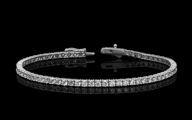 14k White Gold 4.08ct Diamond Bracelet