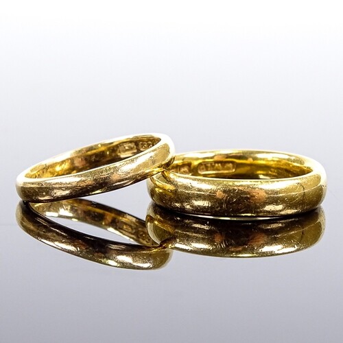2 22ct gold wedding band rings, hallmarks London 1921, large...