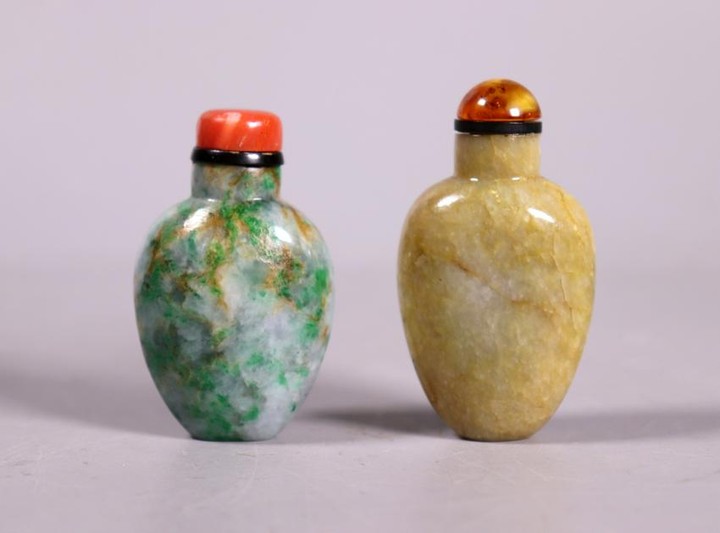 2 Chinese Qing Dynasty Jadeite Snuff Bottles