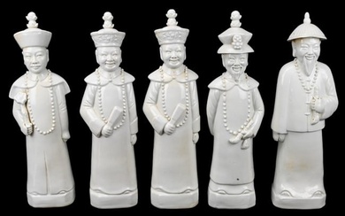 5 Chinese Porcelain Qing Emperor Statues Blanc