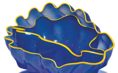Dale Chihuly - Dale Chihuly: Larkspur Seaform Set with Golden Lip Wraps (2)
