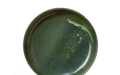 A SPINACH-GREEN JADE DISH, QING DYNASTY (1644-1911)