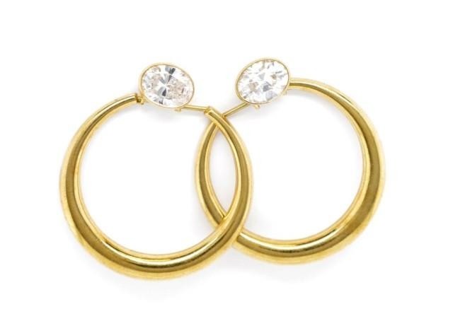 9ct yellow gold and cubic zirconia earrings marked 375 to bu...