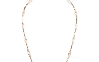 A CHAIN NECKLACE comprising a row of curb and fancy links, clasp stamped 750, 52.0cm, 7.0g.
