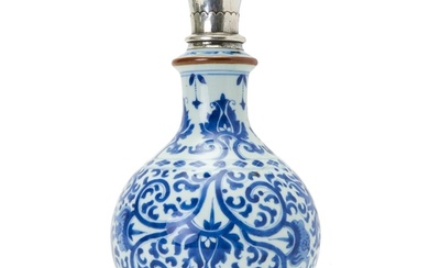 A CHINESE BLUE & WHITE HOOKAH BASE, KANGXI PERIOD (1662-1722...