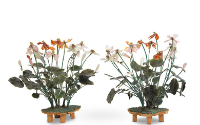 A PAIR OF HARDSTONE FLOWERING PLANTS Early 20th century