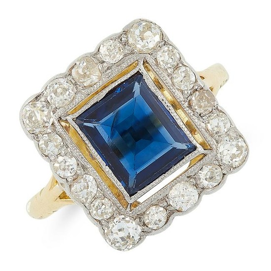 A SAPPHIRE AND DIAMOND DRESS RING CIRCA 1945 in 18ct