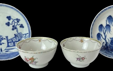 A pair of Chinese Export floral decorated tea bowls, diameter...