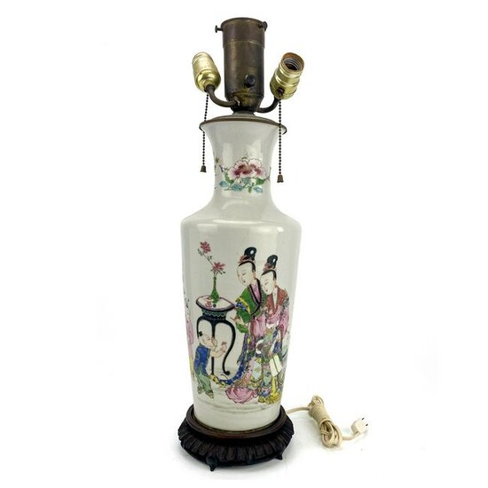 Chinese Famille Rose Figural Porcelain Vase Lamp