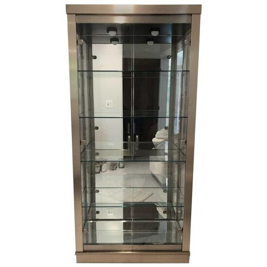 Conetmoprary Modern Two-Door Metal Display Cabinet