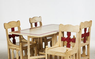 DINING GROUP, 4 chairs and 1 percussion table, around the middle of the 20th century, marbled in white, back tray in the shape of a red cross.