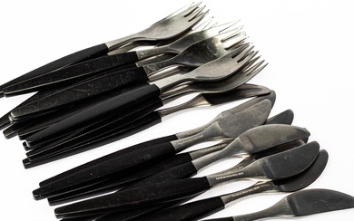 FOLKE ARSTRÖM. Cutlery, 21 pieces, bakelite & stainless steel, “Focus de Luxe”, Gense, designed 1956.