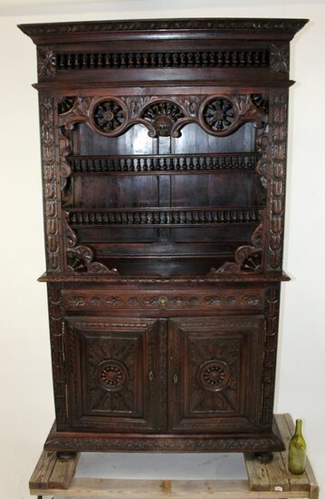French Brittany vaissellier cabinet