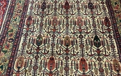 Hand Knoted Persian Tabriz Rug 9.4x6 ft