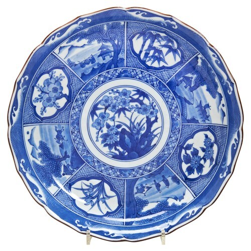 JAPANESE BLUE AND WHITE BARBED DISH MEIJI PERIOD (1868-1912...